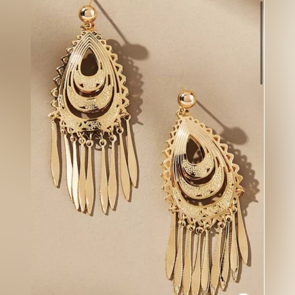 NWT Anthropologie Gold Western Fringe Earrings